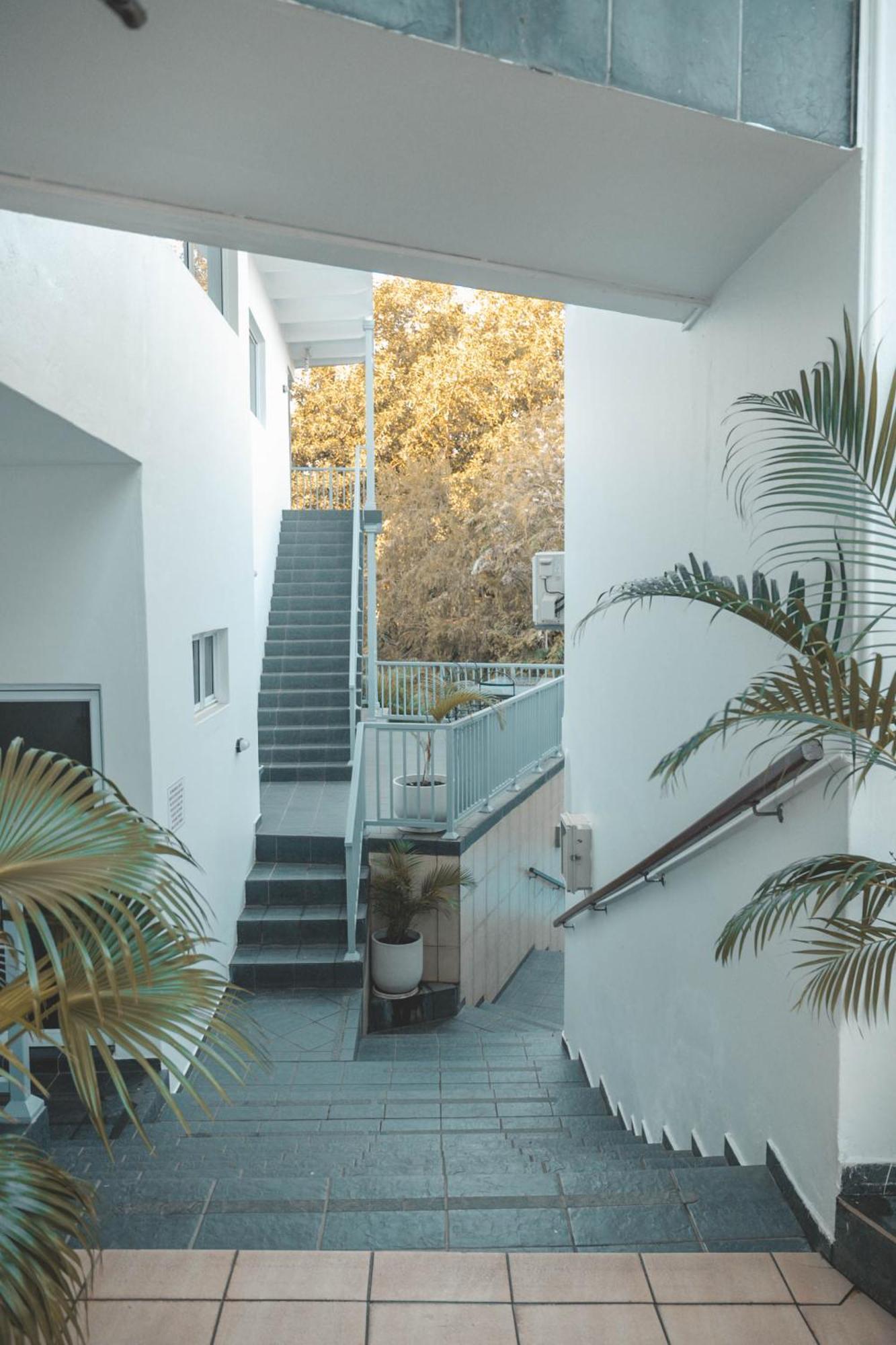 Beside Still Waters Boutique Hotel Durban Exterior photo